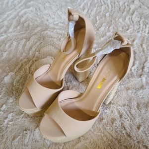 Fashion Nova Fanatic Platform Heeled Sandals
